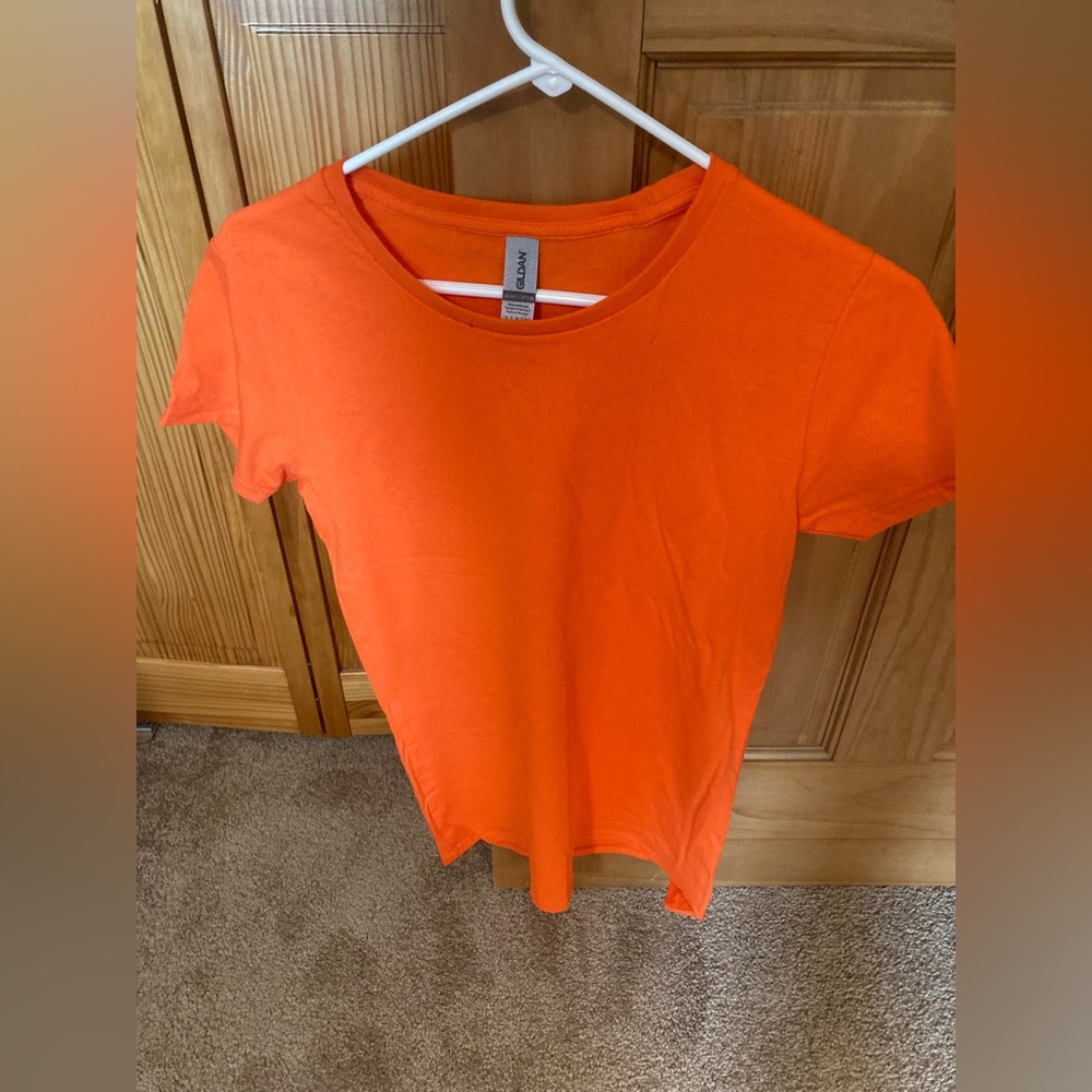 Gildan Womens Short Sleeve Shirt- Orange